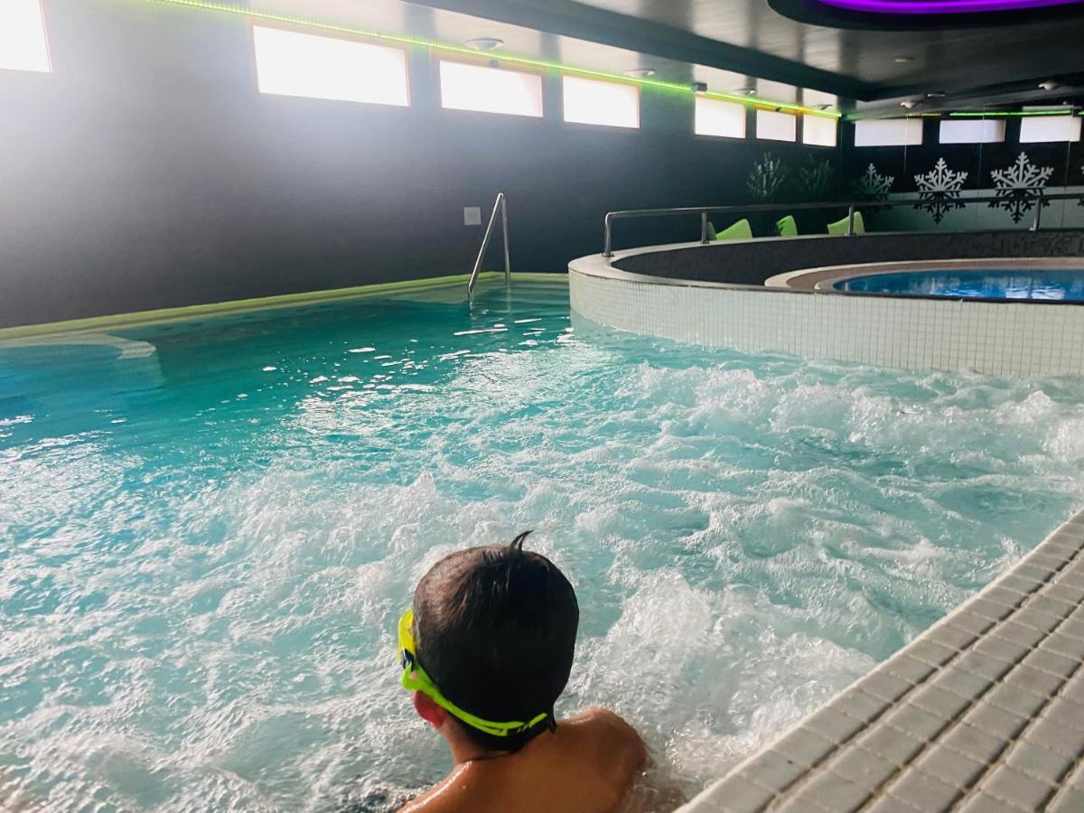 Apartahotel & Spa Jacetania Jaca Dış mekan fotoğraf