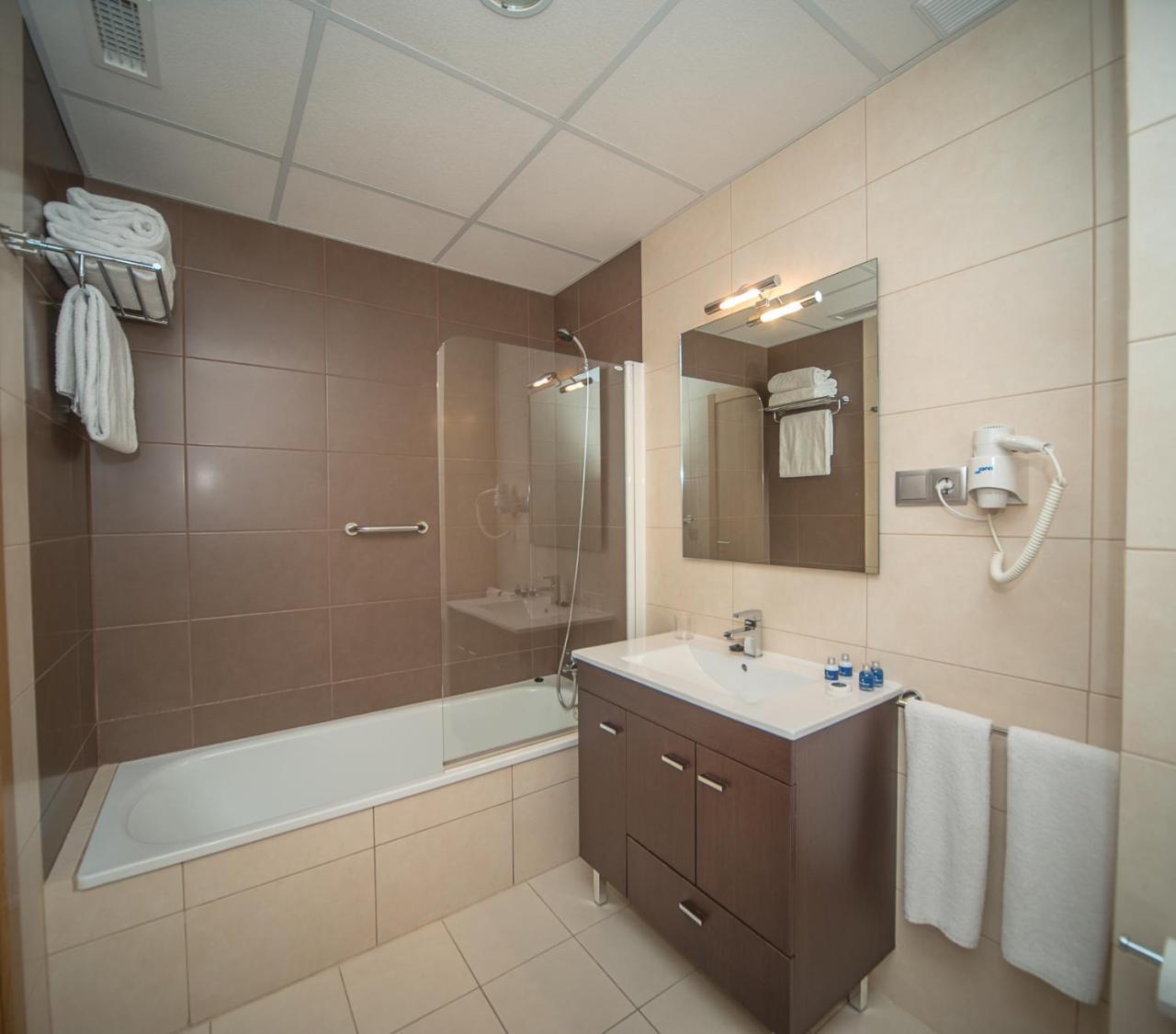 Apartahotel & Spa Jacetania Jaca Dış mekan fotoğraf